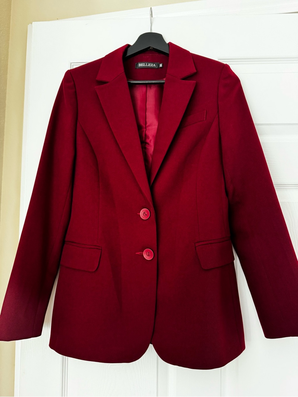 Women's Burgundy Single-Breasted Blazer Size 36 (S)